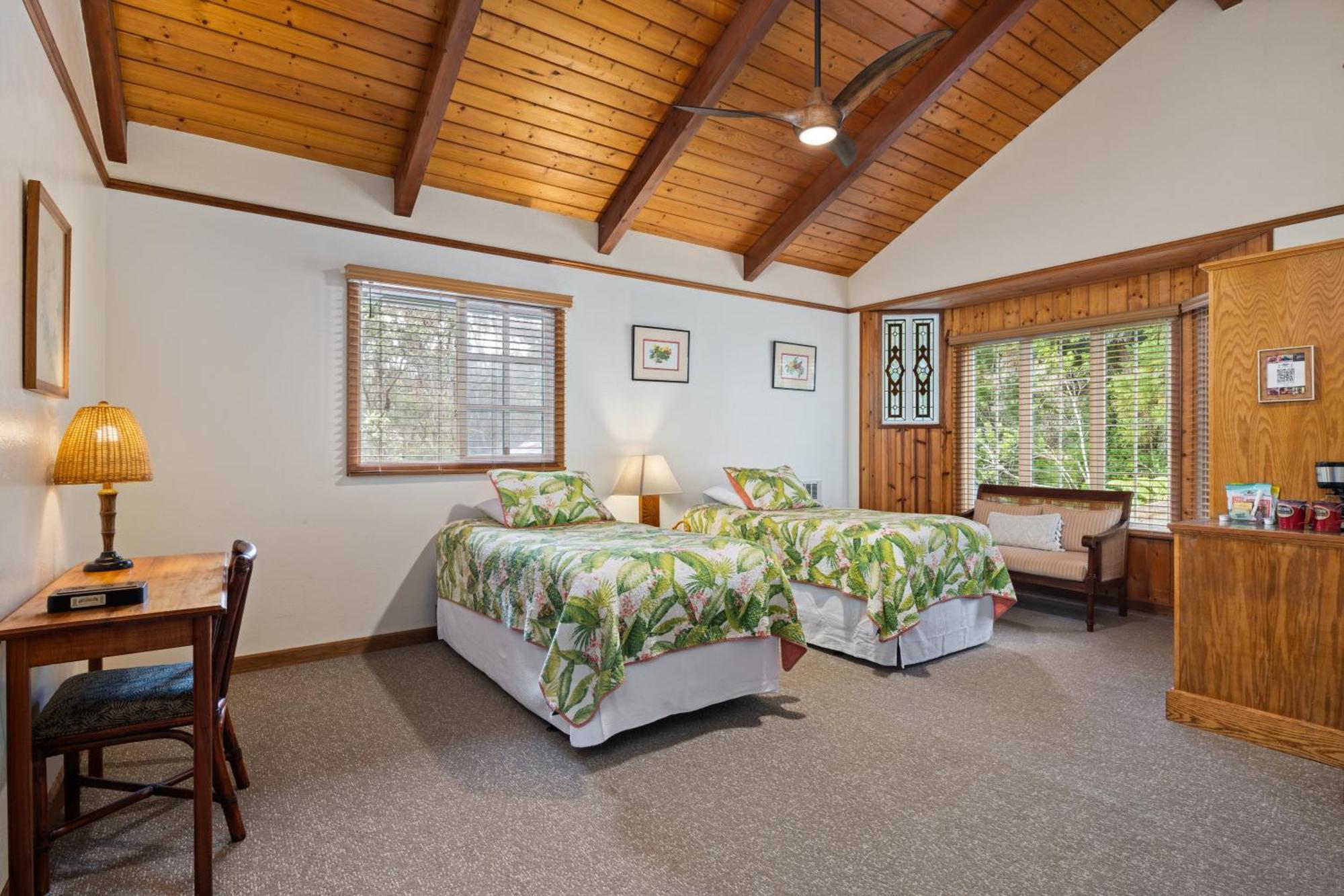 Kilauea Lodge And Restaurant Волкано Екстер'єр фото