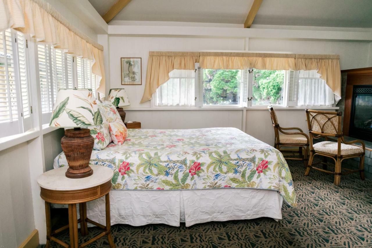 Kilauea Lodge And Restaurant Волкано Екстер'єр фото